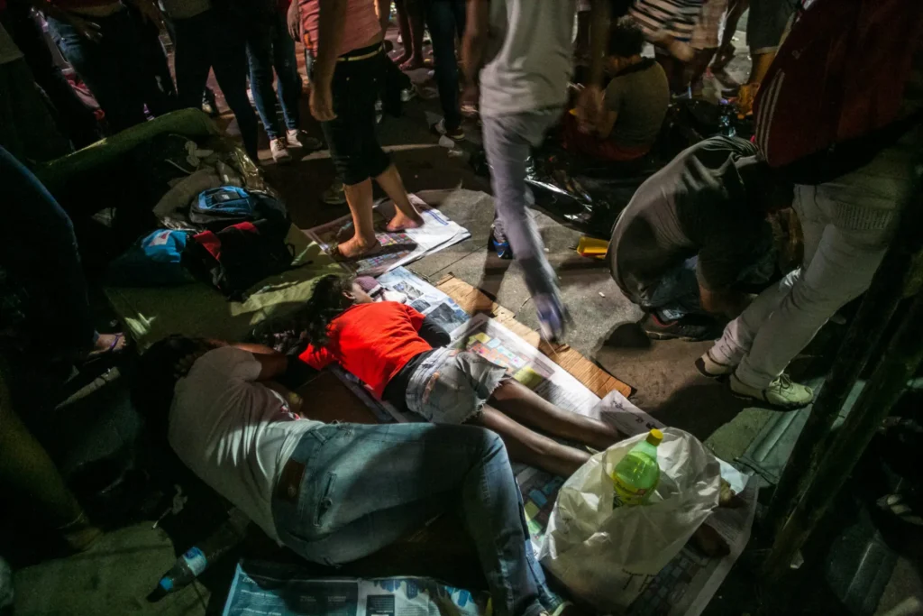 Cresce a população em situação de rua no Brasil