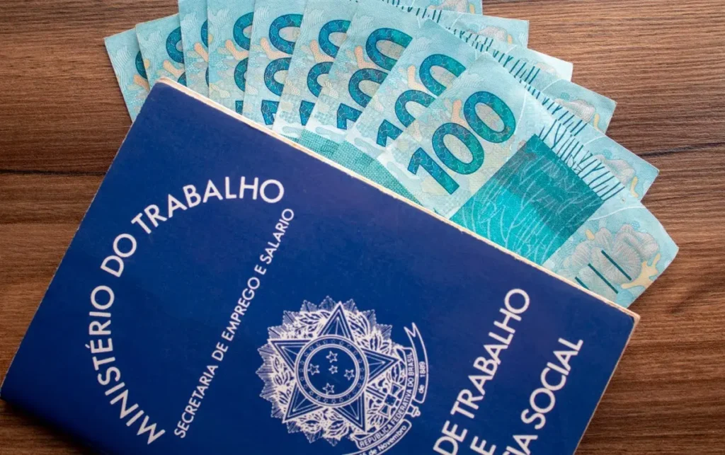 Salário mínimo sobe para R$ 1.621 em 2026 e injeta R$ 81,7 bilhões na economia, aponta DIEESE
