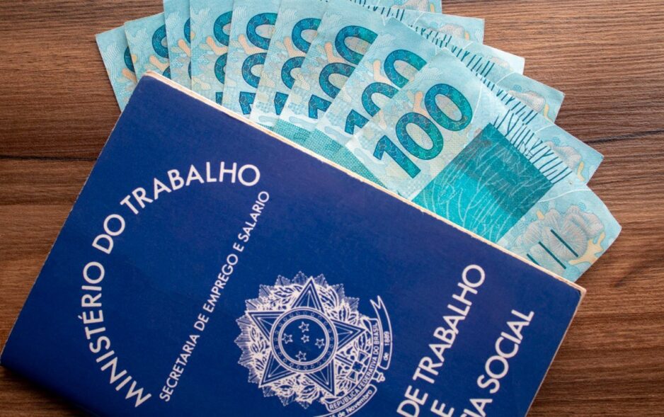 Salário mínimo sobe para R$ 1.621 em 2026 e injeta R$ 81,7 bilhões na economia, aponta DIEESE